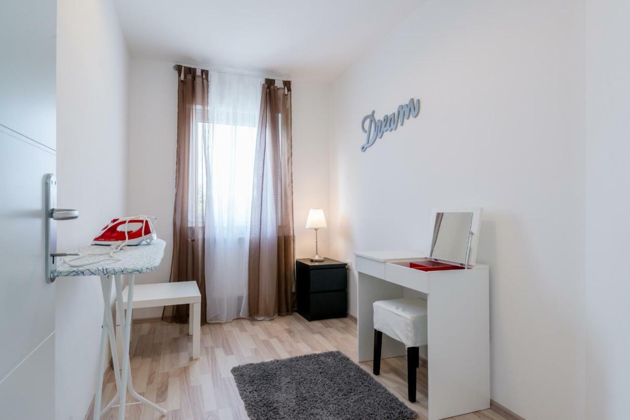 Ferienhaus Bucic Buje Ngoại thất bức ảnh