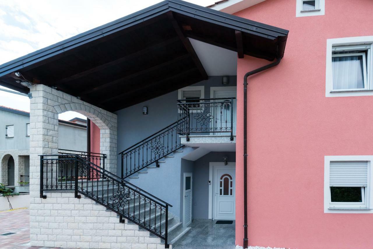 Ferienhaus Bucic Buje Ngoại thất bức ảnh