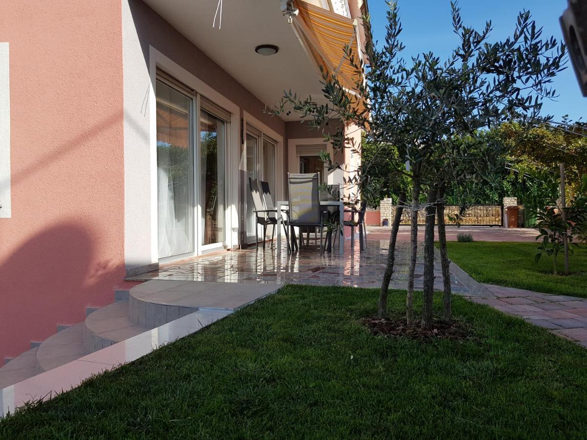 Ferienhaus Bucic Buje Ngoại thất bức ảnh